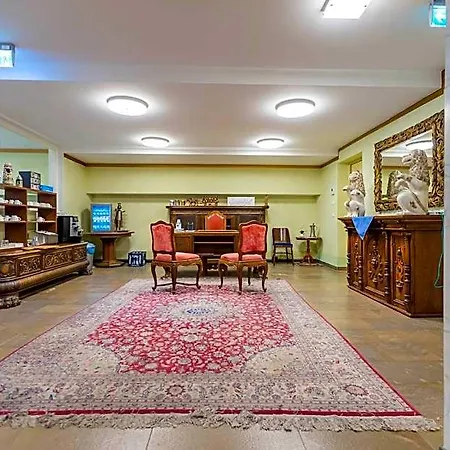 Freischuetz מלון 4*